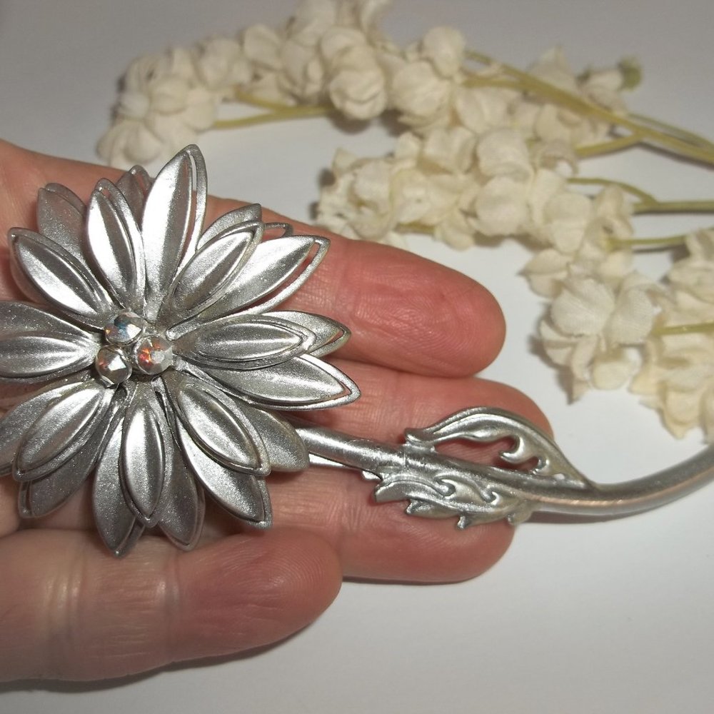 VINTAGE Brooch, Vintage Flower Brooch, Silver Flower Brooch, Brooch, Brooch 7744 - Picture 2 of 10